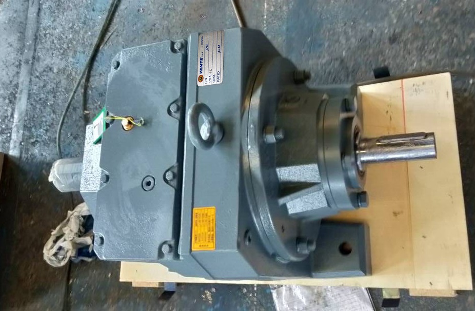 滾筒攪拌機減速機，22轉減速機,32轉減速機,四大系列減速機,減速機選型