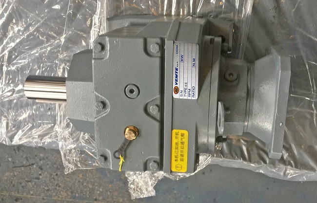 帶動17T噸小型機械吊裝機減速機，3500W伺服電機減速機,吊裝機械減速機